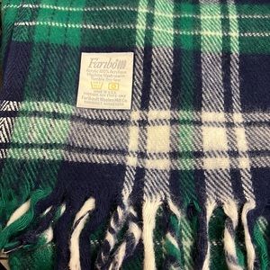 Vintage Faribo plaid fringed afghan blanket picnic